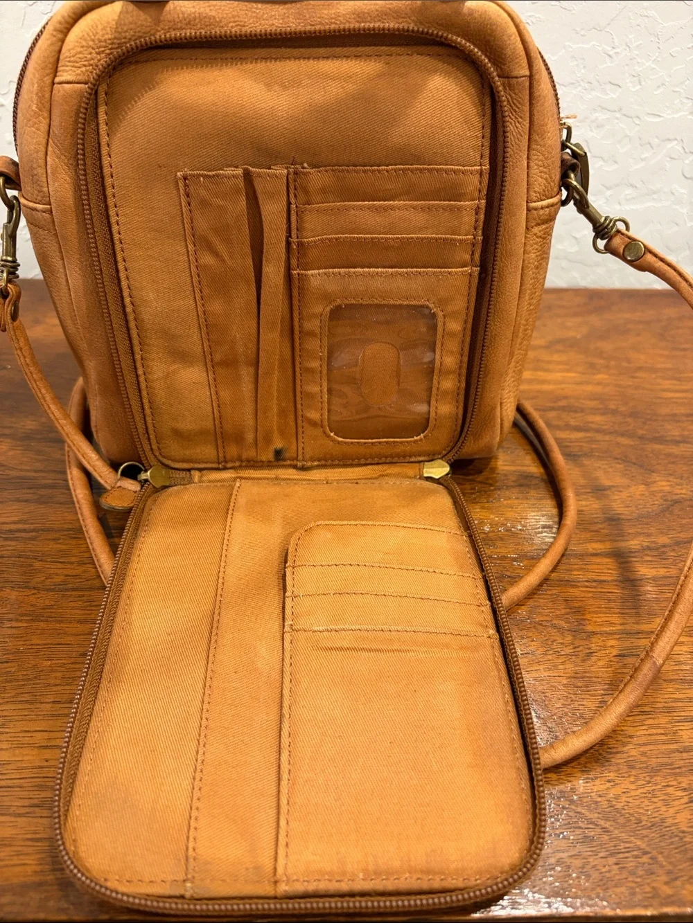 Unisex Fossil Tan Leather Top-Handle or Crossbody Messenger Bag